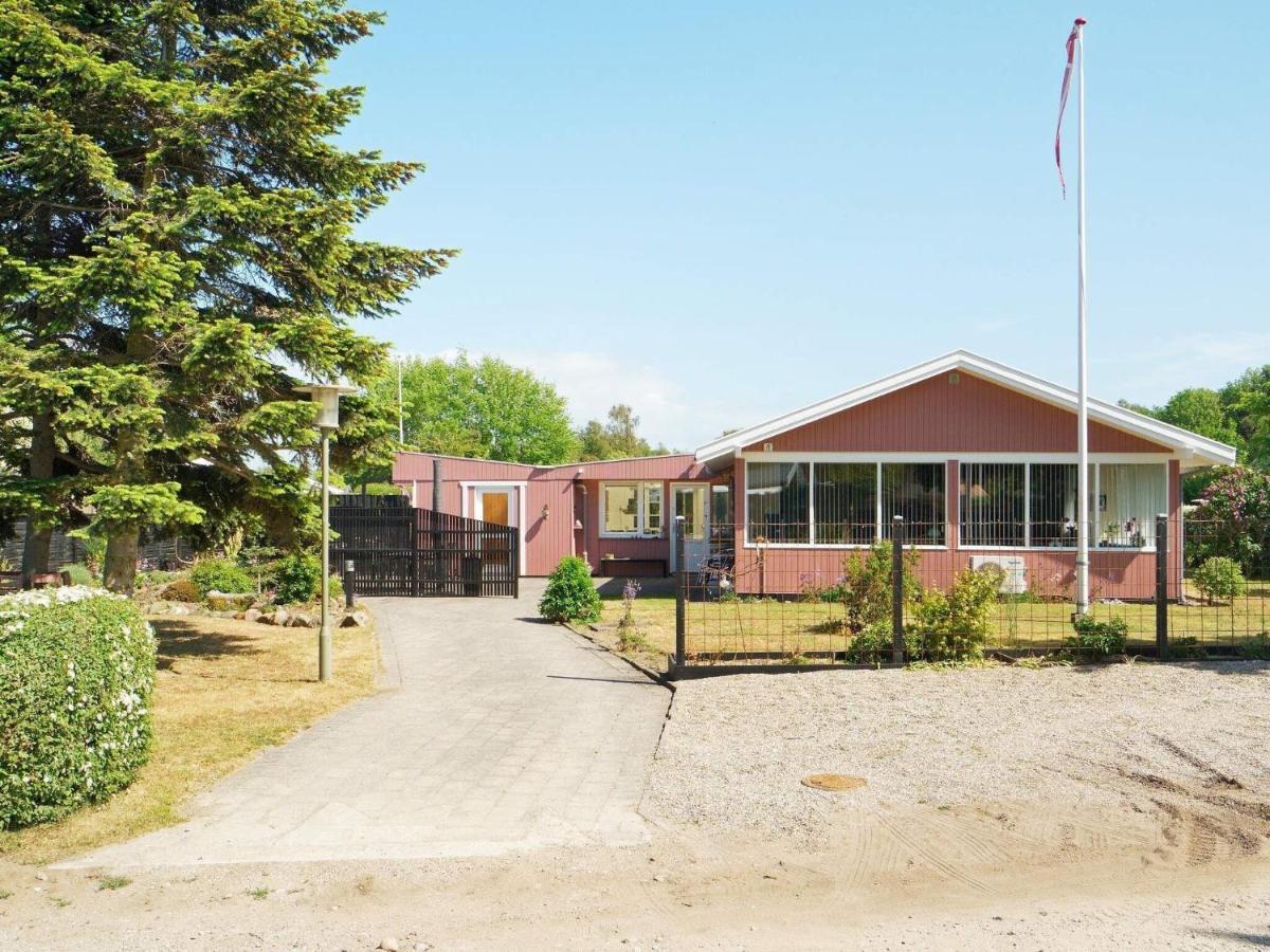 6 Person Holiday Home In Kors R Корсёр Экстерьер фото